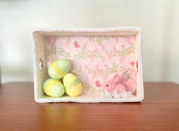 CraftyLouWillis's tweet photo. I love making these Easter displays: Sugared Easter Diorama https://t.co/VWMjbEaOVo #pink #easter #easterdecorations #easterdecor #midcenturyeaster #vintageeasterdecor #retroeasterdecor #flockedbunny #sugaredegg #etsy #handmade #crafts https://t.co/wevBL66WqM