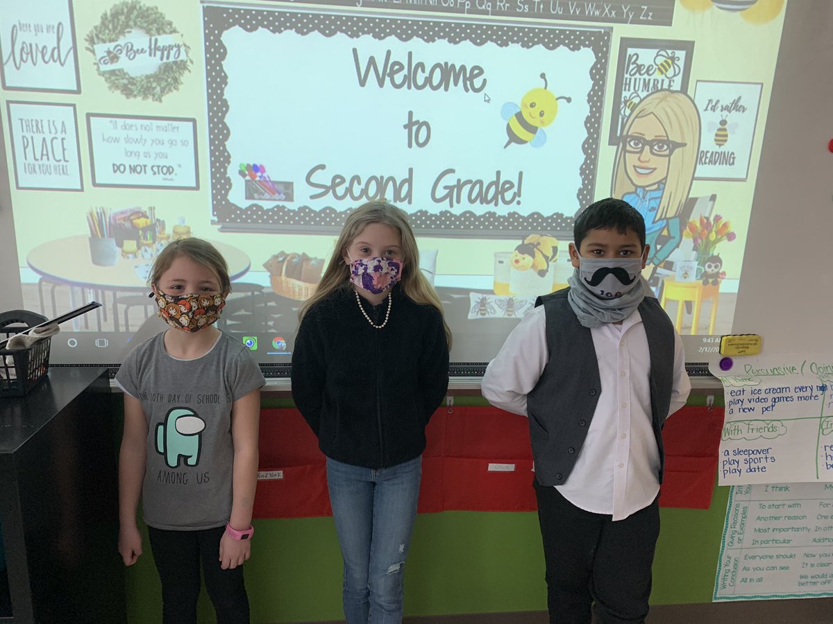 Batavia2ndGrade's tweet photo. 100 day fun! https://t.co/mt9D8TX1q6