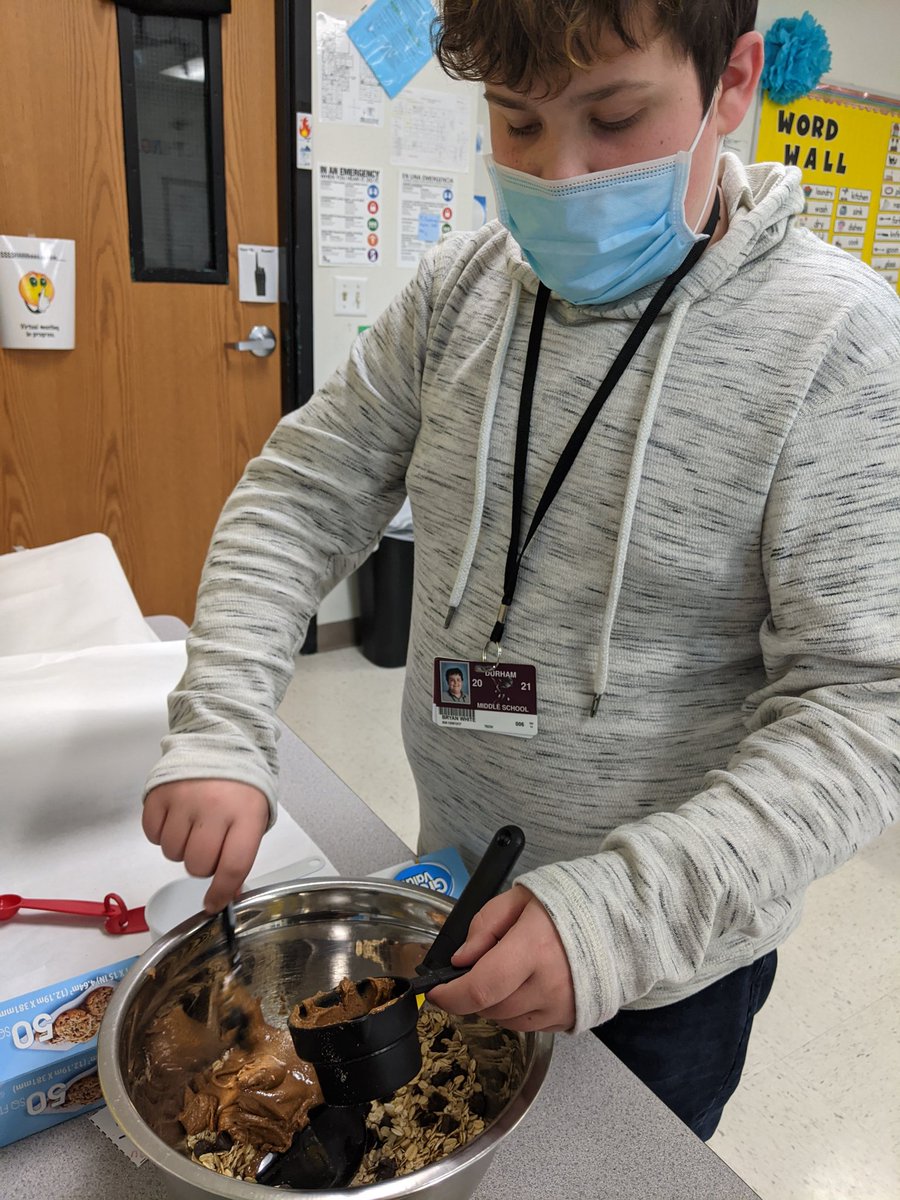 Ms.Reznick tweet media