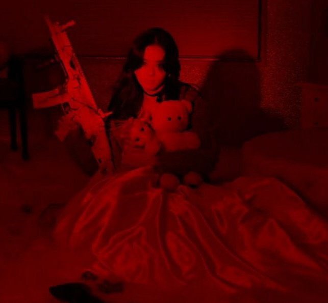 kindamanoban's tweet photo. Pov: Blackpink Mafia https://t.co/FhhsbqLHJ5