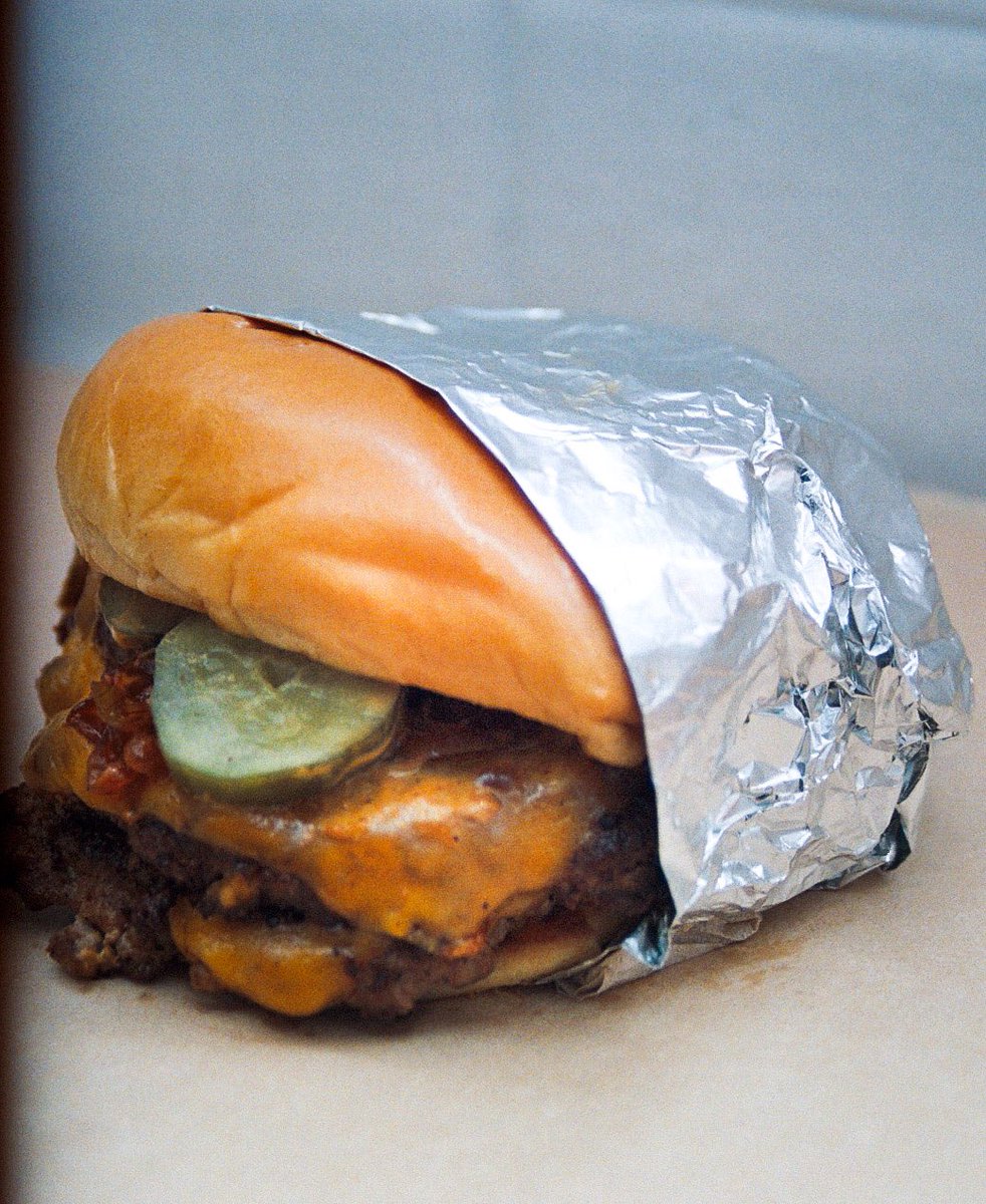 BurgerGangMX's tweet photo. 𝐕𝐢𝐞𝐫𝐧𝐞𝐬 𝐝𝐞 𝐁𝐔𝐑𝐆𝐄𝐑 𝐆𝐀𝐍𝐆! 🍔🥵

𝗗𝗲𝗹𝗶𝘃𝗲𝗿𝘆 𝘆 𝗽𝗶𝗰𝗸 &amp; 𝗚𝗢! 🚲
(𝙇𝙡𝙚𝙜𝙖𝙢𝙤𝙨 𝙖 𝙩𝙤𝙙𝙖 𝙡𝙖 𝘾𝘿𝙈𝙓)

𝗢𝗿𝗱𝗲𝗻𝗮 𝘅 𝗪𝗵𝗮𝘁𝘀:  𝐋𝐢𝐧𝐤 𝐞𝐧 𝐛𝐢𝐨! ☎️ https://t.co/2hejl443dP