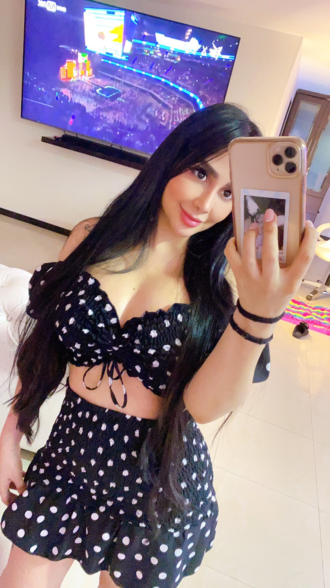 TW Pornstars - 🎀Dayaanna Perez Sosa🎀. Twitter. Online @xDayaannax ❣️.  3:10 AM - 13 Feb 2021