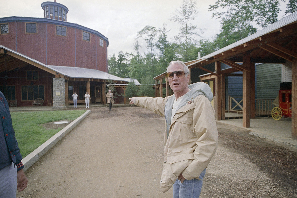 Massive fire breaks out at Paul Newman's Hole in the Wall Gang Camp in Connecticut