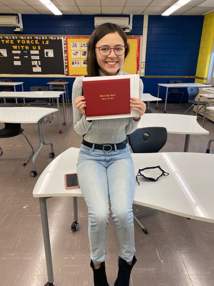Mariana, an ELL, 1st walked into my class 3 yrs ago. Today, she walked into my class to show me her high school diploma, she earned a full semester early, as a fluent English speaker! I am #MineolaProud of this amazing ss. She personifies ever part of the <a href="/MineolaUFSD/">Mineola UFSD</a> mission!