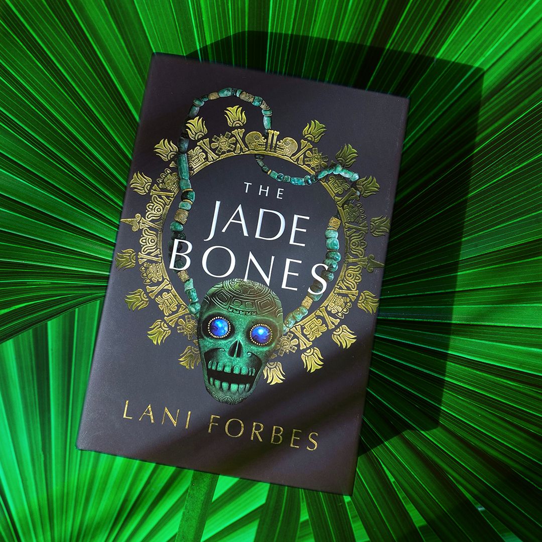 BlackstoneAudio's tweet photo. Ahead of Tuesday's launch of THE JADE BONES by @LaniForbes, we're sharing a 🔥blurb from her latest interview with @yabookscentral!
"I am a firm believer in “no tears in the writer, no tears in the reader.”— Lani Forbes
👉 Read more here: https://t.co/zpdlyQCaYf
#TheJadeBones https://t.co/Ae3CFzHmQA