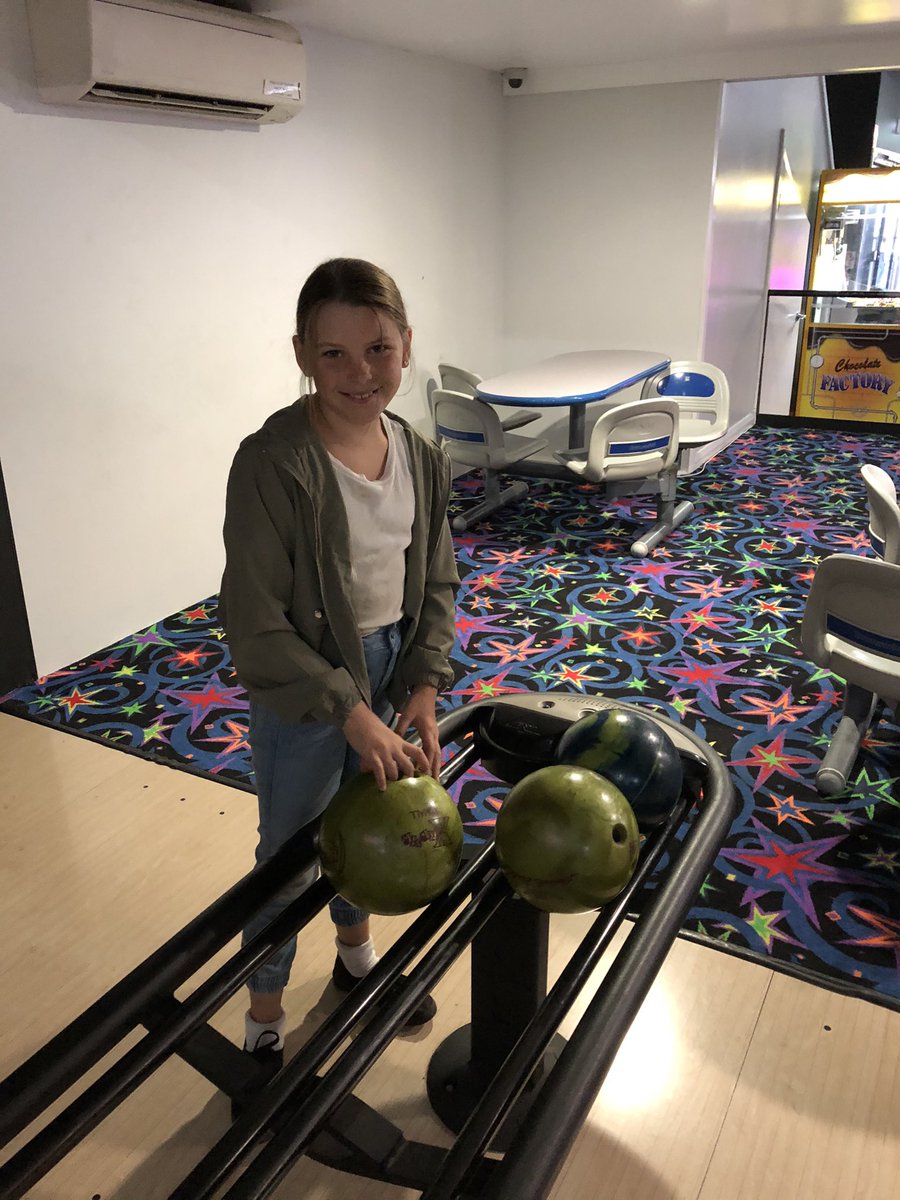 newietraveller's tweet photo. Out ten pin bowling with the Granddaughters. To say the atmosphere &amp; action is competitive is AN UNDERSTATEMENT This result of course means war 😎#bowling #tenpins #bowlingalley #grandkids #memories #fun ping @julesaj1 @InvShireCouncil https://t.co/UUPVgy5fZ4
