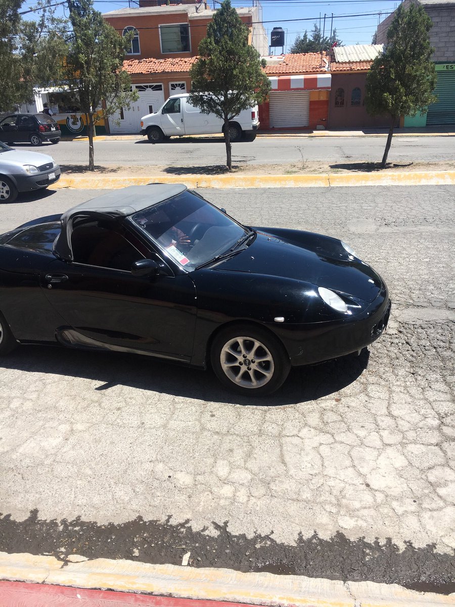 Tarde pero seguro <a href="/frankymostro/">Franky Mostro</a>  mi aporte para el #Viernesderoñas. Desde Pachuca Hidalgo