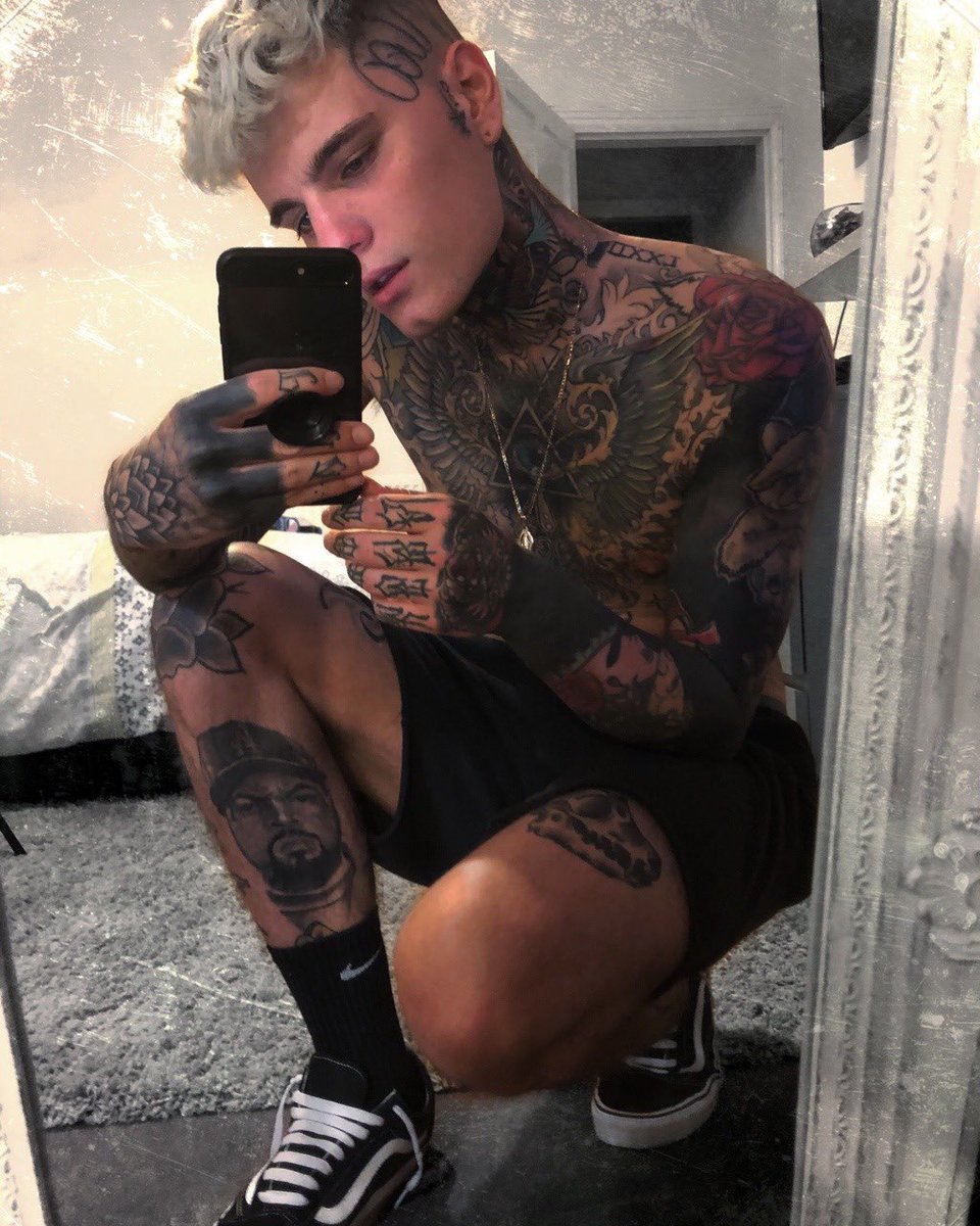 - ` 𝐁𝐑𝐔𝐍𝐄𝐈 𝐆𝐖𝐀𝐋𝐂𝐇𝐌𝐀𝐈-𝐇𝐔𝐆𝐇𝐄𝐒. ‘ - 
                       ————

𝖲𝖾𝖾𝗆𝗌 𝗅𝗂𝗄𝖾 𝗒𝗈𝗎 𝗉𝗋𝗈𝖻𝖺𝖻𝗅𝗒 𝗀𝗈𝗍 𝖺 𝙙𝙤𝙥𝙚 𝙢𝙞𝙣𝙙,
𝖻𝗎𝗍 𝗂𝗍'𝗌 𝗀𝗈𝗍𝗍𝖺 𝖻𝖾 𝗍𝗁𝖾 𝐫𝐢𝐠𝐡𝐭 𝐭𝐢𝐦𝐞.