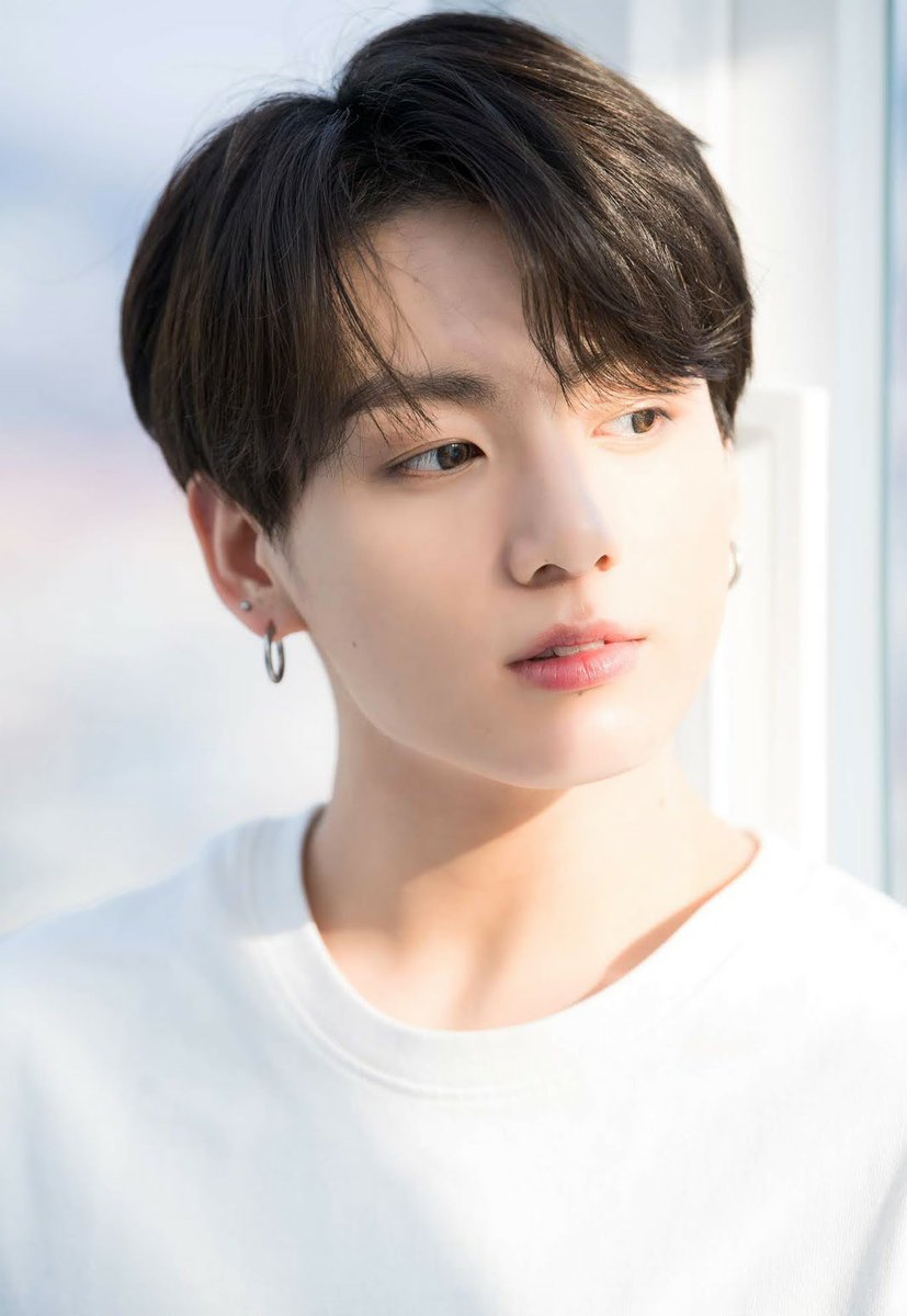 Kookie as Hyacinth: Hyacinth represents sport or play, constancy, sincerity, peace, commitment and beauty, but also of power and pride. So I thought what other flower matches Koo's athletic, sporty self?   #BTSARMY  @BTS_twt