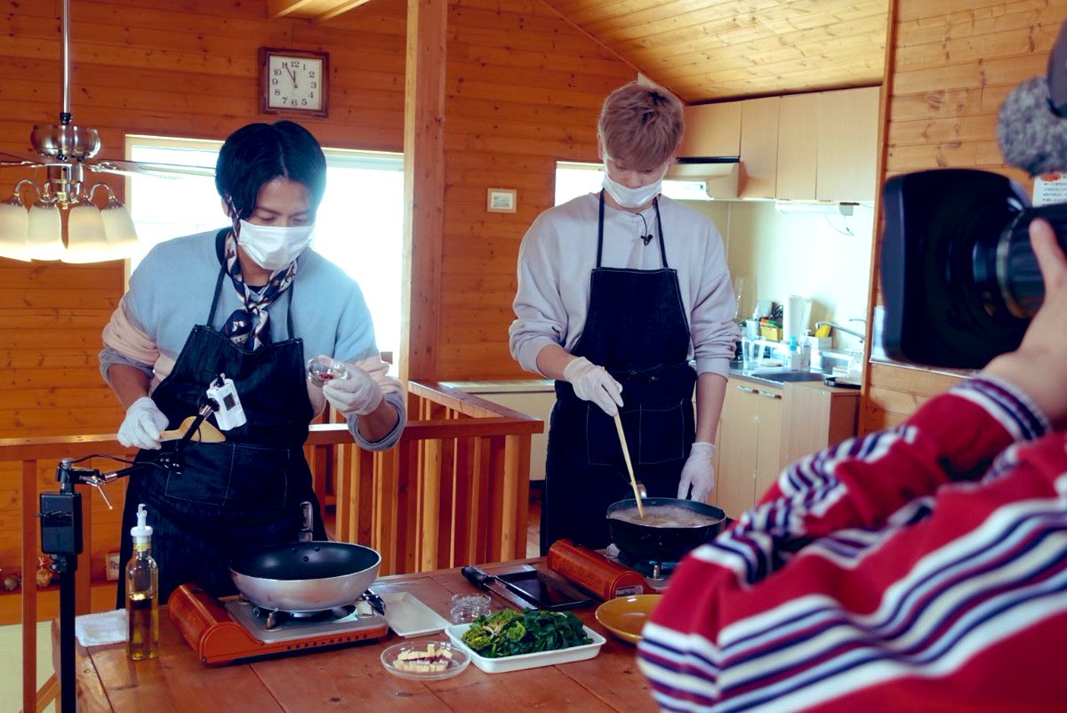 WITH_EZO's tweet photo. 本日も10:25-の #UHB「 #いっとこ!」をご視聴下さった皆様、誠にありがとうございました😌
いっとこ!キッチンのレシピは番組HPで是非チェックして下さい✨
この後20:00-はEverZOne公式YouTubeチャンネルにて【EverZOne生配信】✨
スペシャルゲストは #5IGNAL の #KAZ君‼️
お楽しみに✨ https://t.co/aHgpq1GsSu