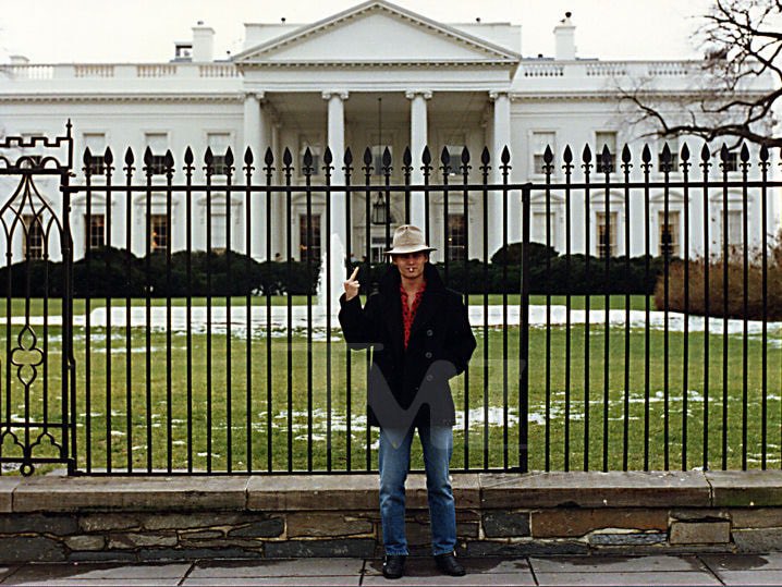 An_elf_pirate's tweet photo. Senator Depp for president in 2024

#JusticeForJohnnyDepp https://t.co/sR29flDx6G