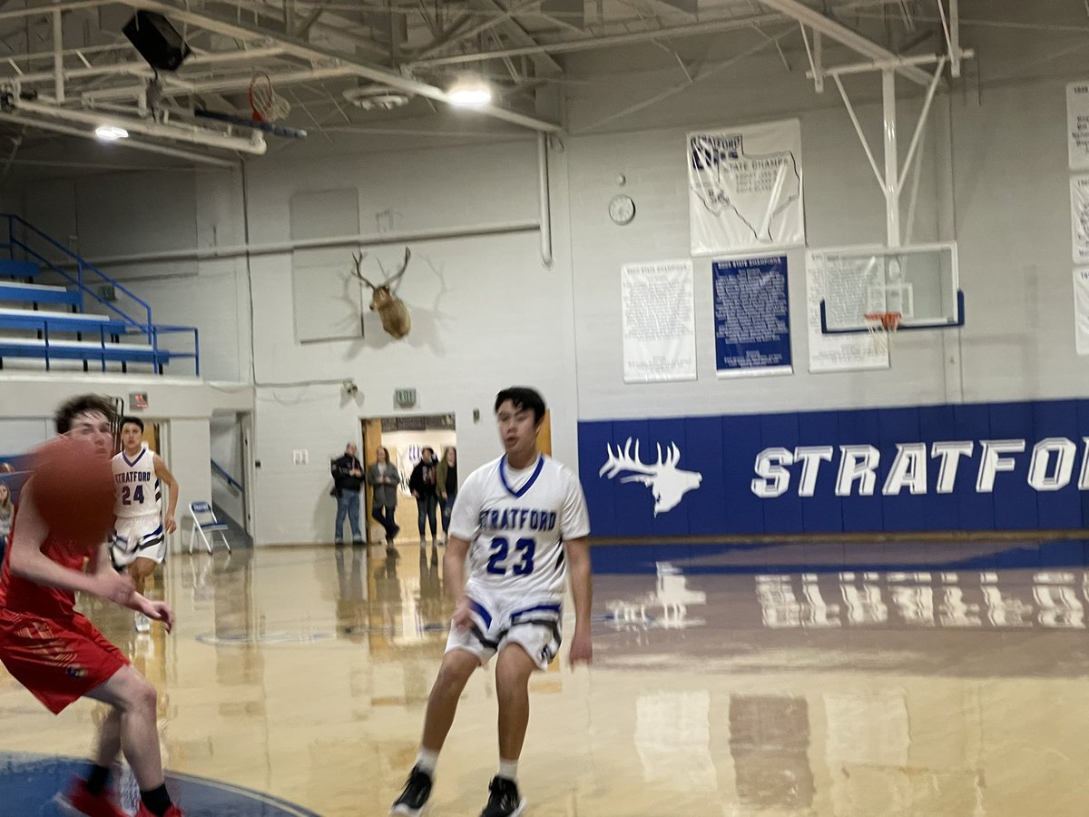StratfordHigh17's tweet photo. Third quarter is in the books. Elks has opened up a 46-19 lead @StratfordISD @Stratfordelks1 https://t.co/fTQsq5MwLq