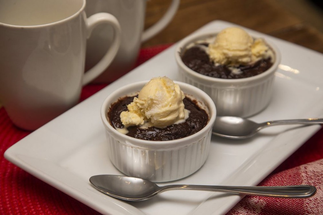 Tomorrow is Valentine’s Day, a time to celebrate love and always an excuse for a special meal. <a href="/jillstable/">Jill Wilcox</a> shares this super easy dessert that cooks in the microwave in about a minute and a half: Brownies for Two tinyurl.com/y52ektjy #ldnont