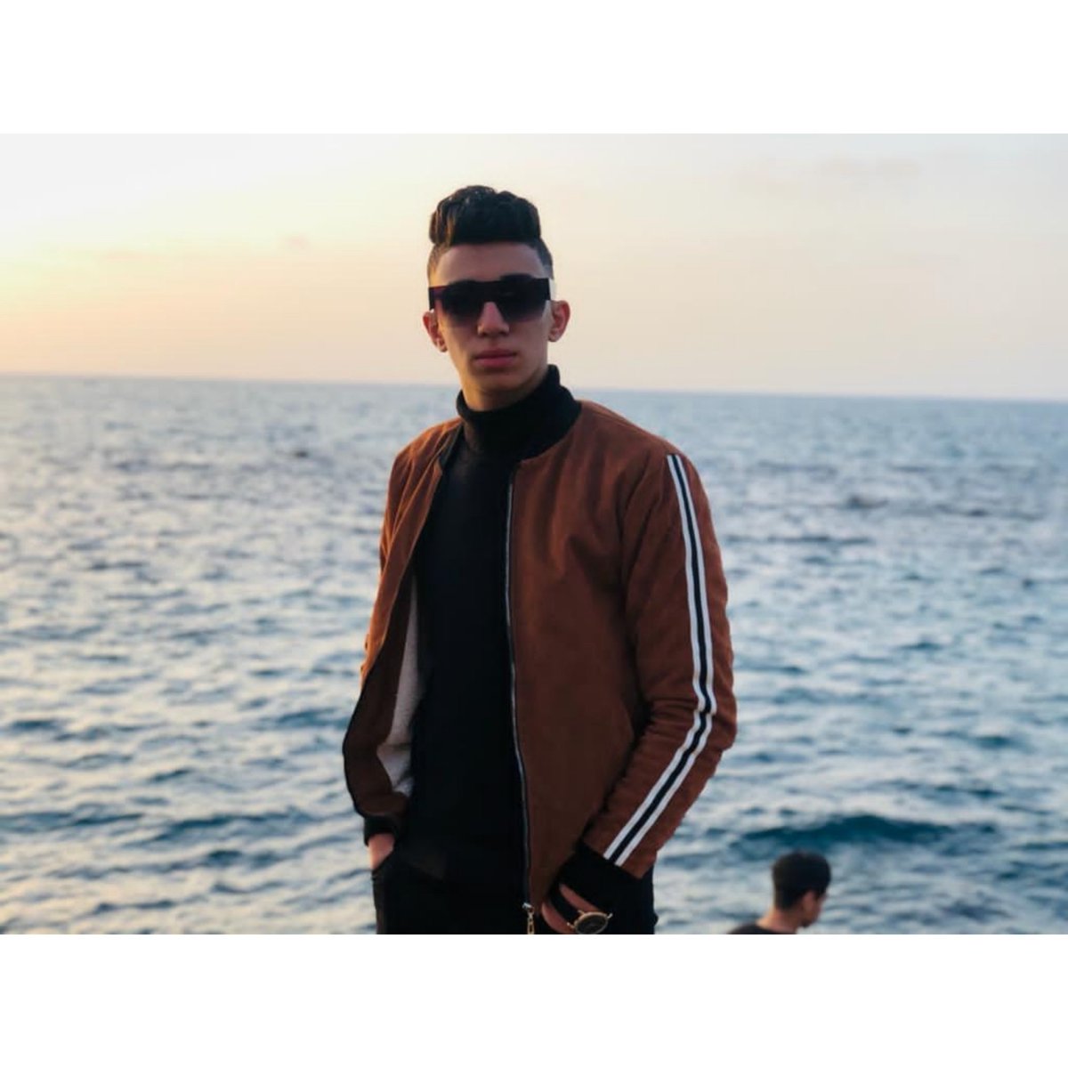 EZatoon's tweet photo. 🖤🌊 https://t.co/0847hjreve