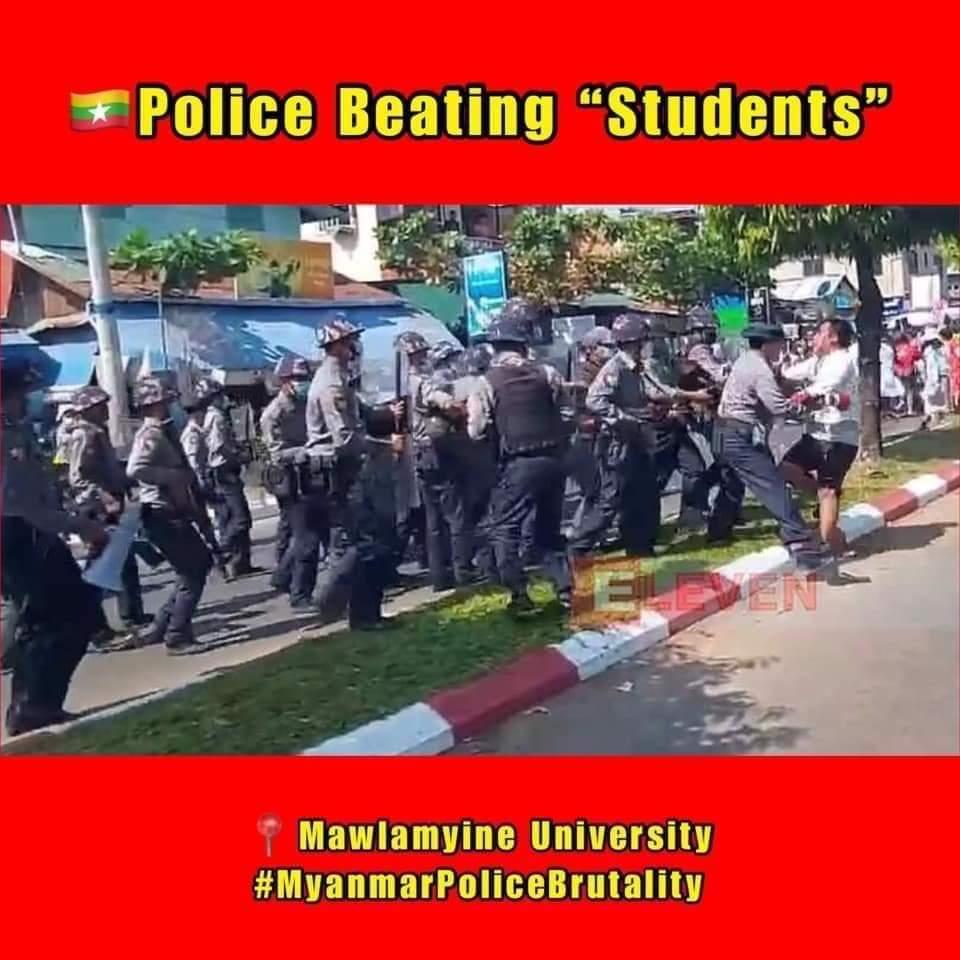 Thingya97898623's tweet photo. Monywa residents are peacefully protesting for the release of the country's democratic leaders, including Daw Aung San Suu Kyi who have been unjustly arrested and detained.
 FREE OUR LEADERS
#WhatsHappeningInMyanmar
#Feb12Coup
 #CDM_IsTheAnswer https://t.co/VRkPOghxRc