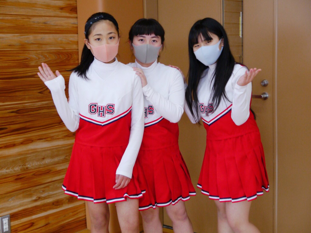 児島ジーンズミュージカル こんにちは ジーンズミュージカル衣装部です チアガールの衣装合わせでした みんな可愛い 踊り も少し踊ってもらいましたが これまた可愛い