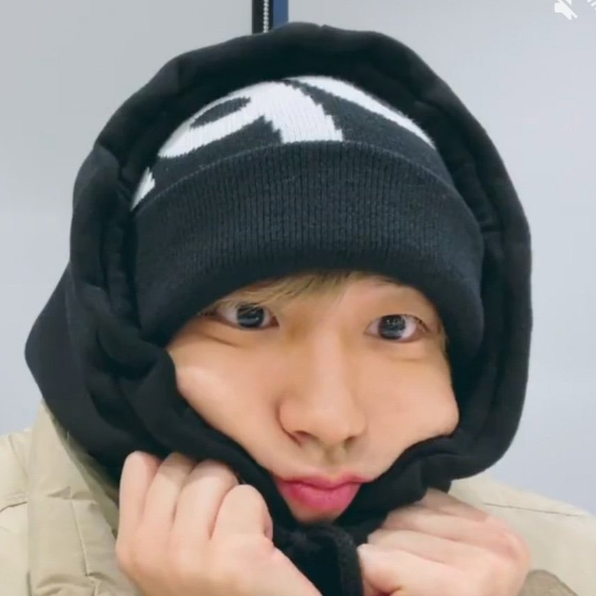 i received a request for jeekies so here’s a thread