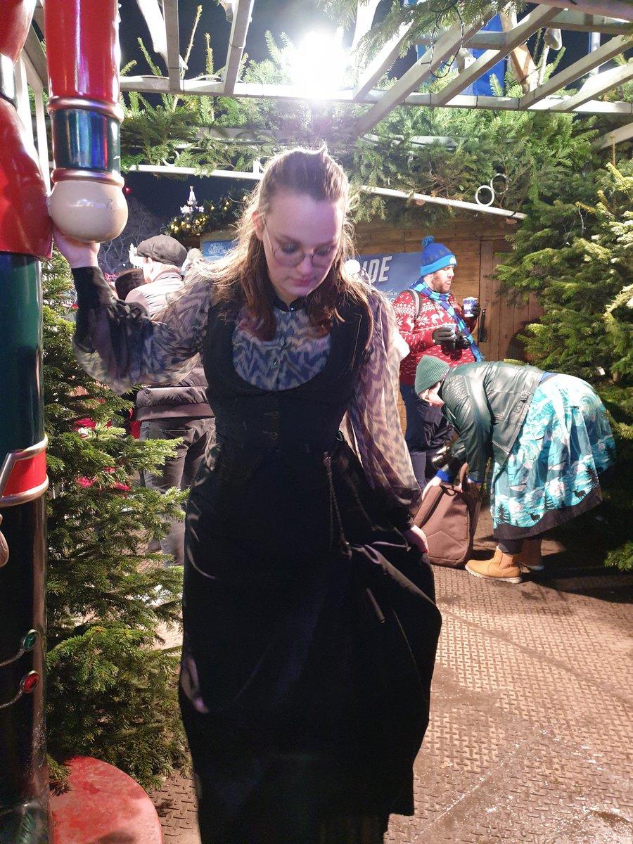 Winter wonderland 2019. Look at that outfit! I nearly froze to death but again, but the cold is for people who don't have an outfit to show off. 8/10 winter wonderland expensive