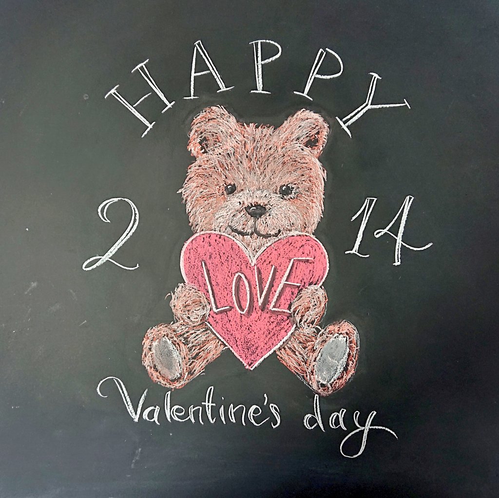 大人黒板 Asami バレンタインデーに使えるチョークアート 黒板アート F 素敵な週末を イラスト好きな人と繋がりたい 絵描きさんと繋がりたい レタリング イラストレーター 文房具好きと繋がりたい T Co 15umcpouk4 Twitter