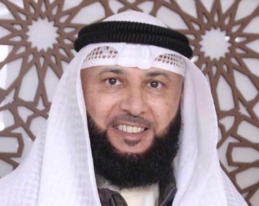 aldahamsha's tweet photo. 🇰🇼 
نهنئ ونبارك  ترقية الدكتور
 عواد برد العنزي
 إلى أستاذ محاضر في كلية الشريعة .
( بالتوفيق يابو معاذ 
#الدهامشة_الرسمي https://t.co/vCwM6kpprN