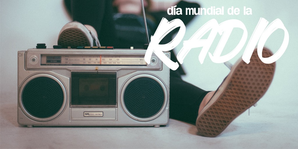 univcadiz's tweet photo. 📻¿Conoces la #radioUCA de @INDESS_Cadiz? 🎙️Celebra el #díamundialdelaradio escuchando uno de sus programas. #LahoraINDESS, #MemoryCard, #Miraquetediga, 42 o #CódigoTrendy son algunos de los espacios radiofónicos que puedes encontrar en su web 🔗 https://t.co/GIiBcfgmfI https://t.co/kE5a14KTzK