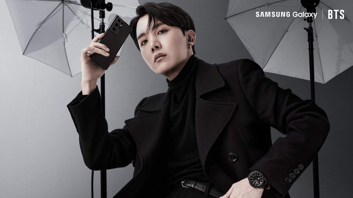 Esperemos que esta vez México forme parte de los proyectos grandes en celebración del cumpleaños de Hoseok, no nos podemos quedar atrás que todo Latam o acaso te gusta no destacar y que otros países sean mejor que México?👀
<a href="/BBVA_Mex/">BBVA México</a> y <a href="/ClaromusicaMX/">Claro música México</a>
#JHOPEnClaroMX #jhopeEnBBVA