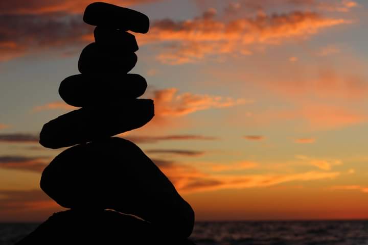 fabiotedde's tweet photo. Meditating in Sardinia, incredible and peaceful sunset #magomadas #sardinia #sunset #pianistwithoutborders https://t.co/3Dxldce6aJ