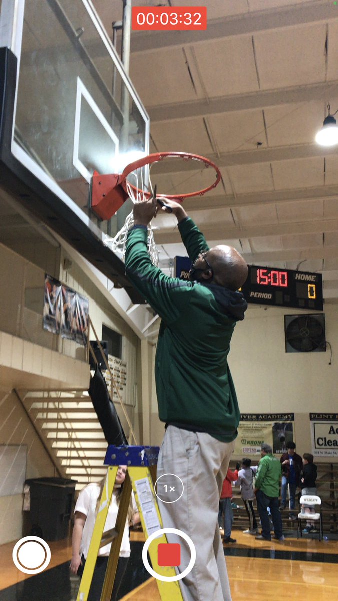 CoachD_Meeks's tweet photo. Let’s Go KNIGHTS!!!! @CoachCalvaryK @JohnzelleB GAPPS REGION CHAMPIONS https://t.co/85Ut0SpSoH