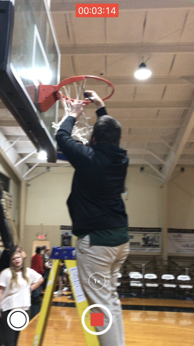 CoachD_Meeks's tweet photo. Let’s Go KNIGHTS!!!! @CoachCalvaryK @JohnzelleB GAPPS REGION CHAMPIONS https://t.co/85Ut0SpSoH