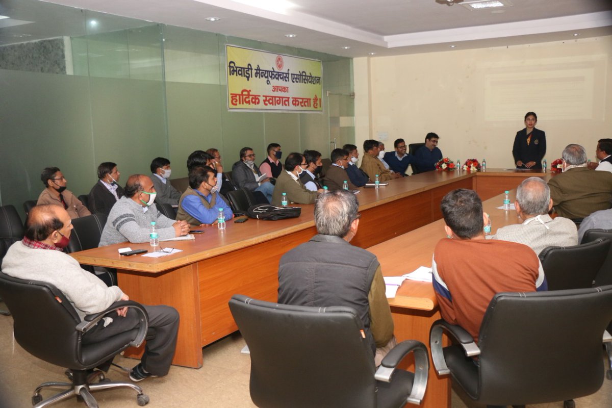 AlwarCgst's tweet photo. Seminars and Interactive sessions with Trade and Tax Practitioners organised by CGST Alwar Commissionerate Joint Commissioner. #Budget2021  #cbic #ministryoffinance #govtofindia #IRS https://t.co/j8Nhg4uBC5