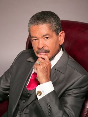 BritniDWrites's tweet photo. Fred Price Sr., former pastor of Crenshaw Christian Center here in South Central LA, has passed away from Covid-19.
RIP. https://t.co/VPtOKAwrzC