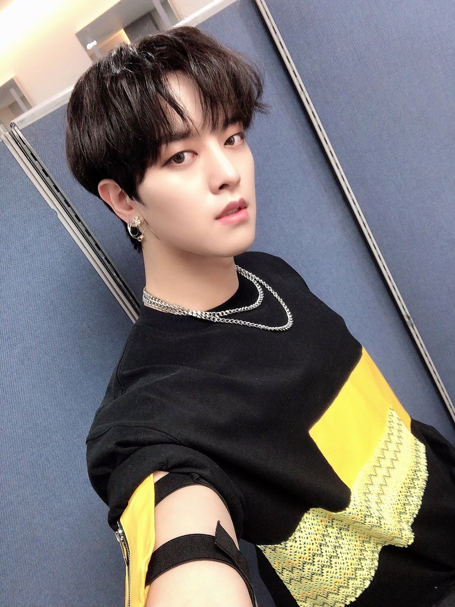 official_ONEUS tweet picture