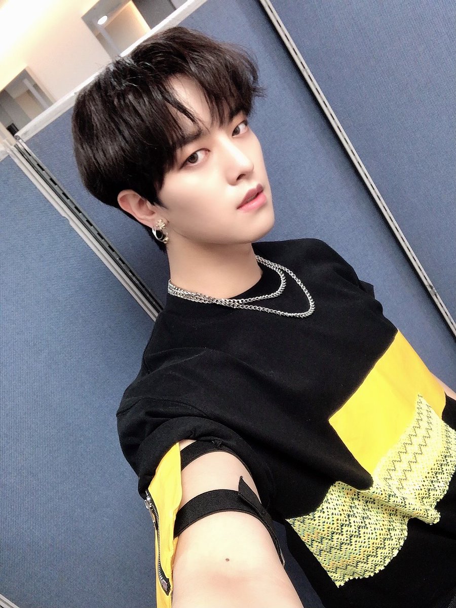 official_ONEUS tweet picture