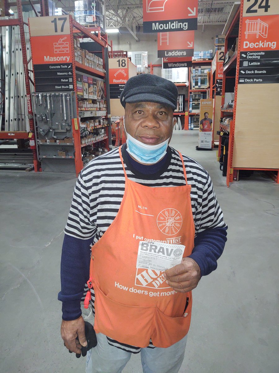 Great job  Lucky, D38 freight associate at 0126. Equipment and lifting safely.