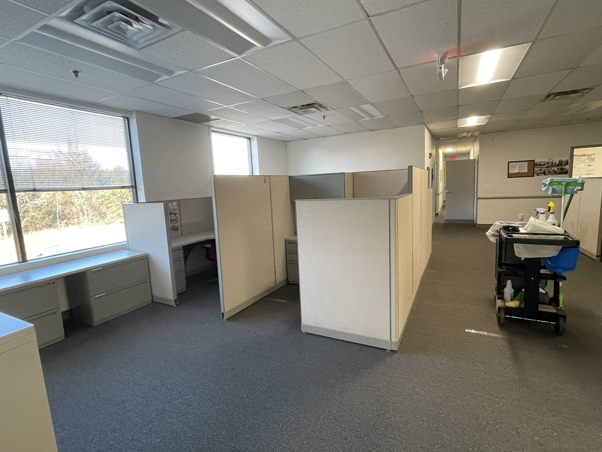 IncMagnificent's tweet image. Let us come and sanitize all your touch points before your staff returns to work. Better yet, let us manage the sanitation up keep for you. Call us at 571-446-0322. We serve Loudoun and Fairfax Counties in Virginia.