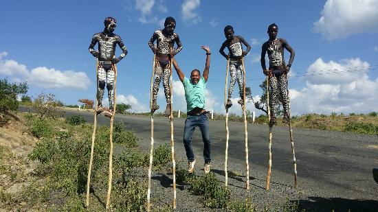 east_facts's tweet photo. FACT: Walking on stilts is a common practice among the young men of the Banna Tribe in Ethiopia. https://t.co/vwIoMFpsBM