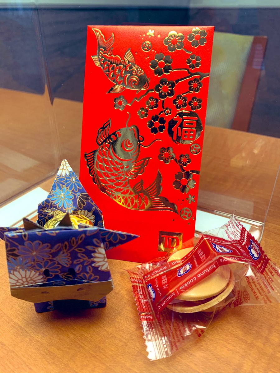 Gong Xi fa cai! Happy Lunar New Year 🧧 May this new year bring happiness, prosperity, good health and fortune! Celebrating together while standing apart #TD #HappyNewYear #OrigamiOx