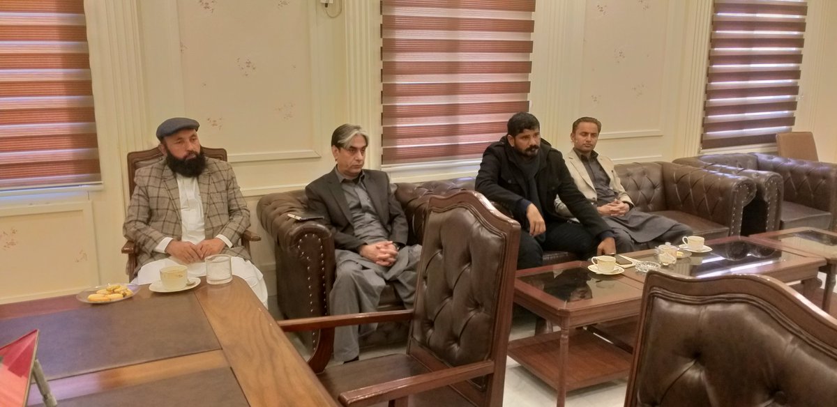 HigherDept's tweet photo. Meeting with HEC delegation chaired by worthy Secretary Higher Education Department Mr. Muhammad Hashim Ghilzai, Mr. Abdullah Jan ex Secretary H/Edn, Mr. Hameedullah Khan Nasar AS (Dev:) H/Edn and Mr. Muhammad Rafiq Ghilzai Director Technical Edn: have also attended the meeting. https://t.co/Fsz2EupVrd