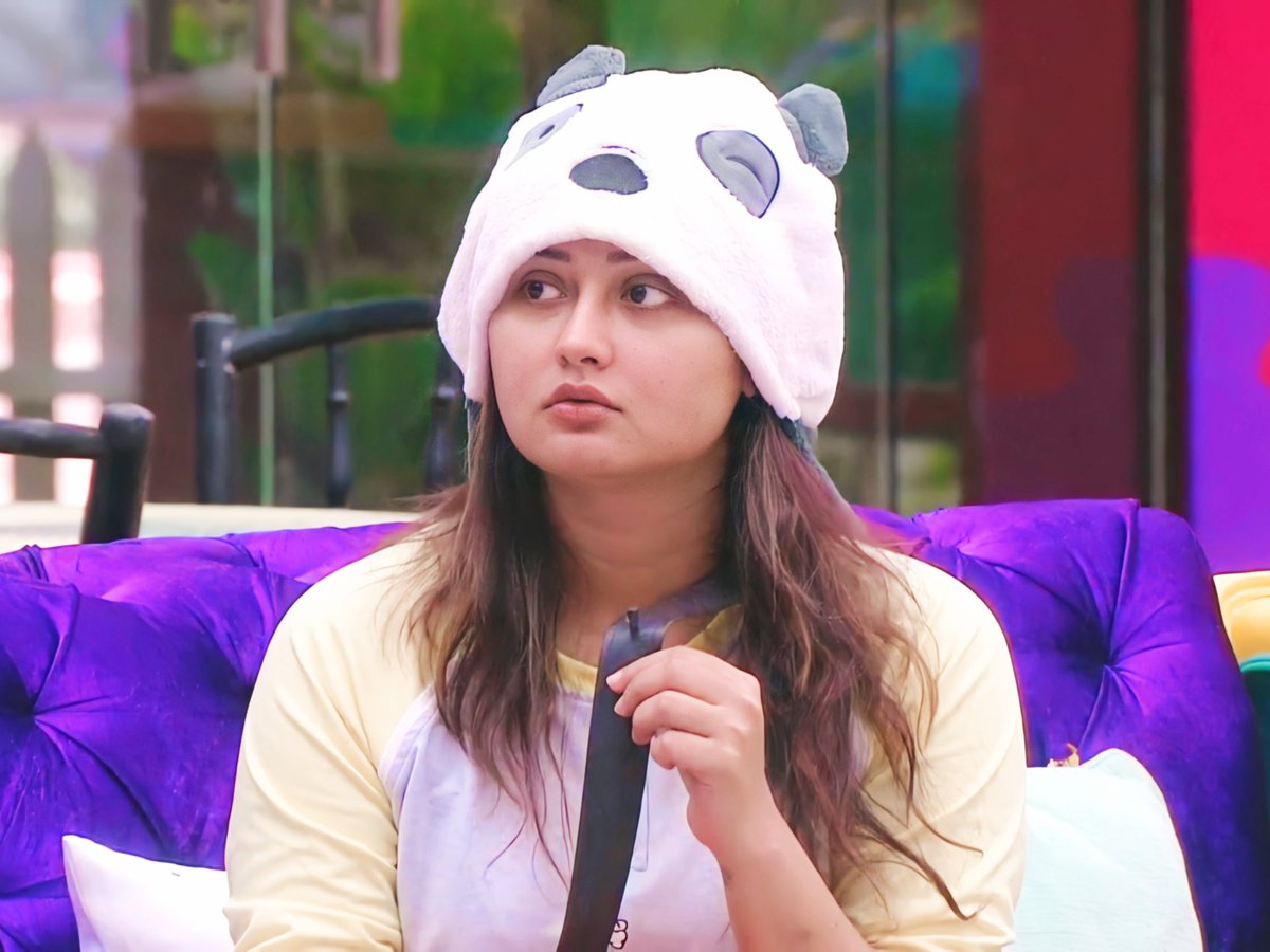 ❥ 𝘾𝙤𝙣𝙛𝙪𝙨𝙞𝙤𝙣HAPPY BIRTHDAY RASHAMI