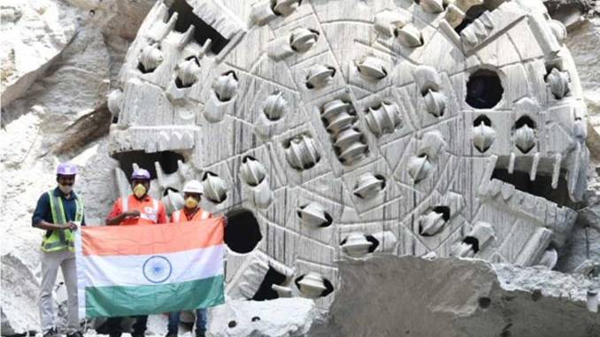 RailAnalysis's tweet photo. Mumbai Metro-3 update: MMRC completes 100% tunnelling in package-6
Read more...https://t.co/ecarKGZVVL
#mmrc #mumbaimetro #metro #tunnelling #package6 #mumbaimetro3 #metro3 #tunnel #stations #infrastructure https://t.co/ypSmq1KNfN