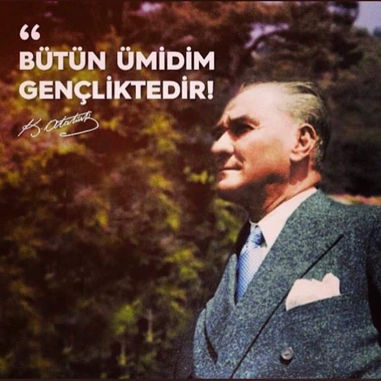 #Atamizindeyiz
Anayasanın ilk dört maddesi değiştirilemez.
Türkiye devleti" nin yönetim şekli  Cumhuriyettir. Sonsuza kadar ..🇹🇷🇹🇷🇹🇷