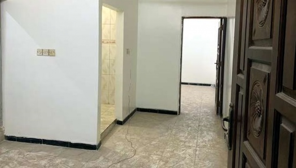 صحيفة عدن الغد شقة نظيفة للبيع بالمعلا دور اول عدن_الغد