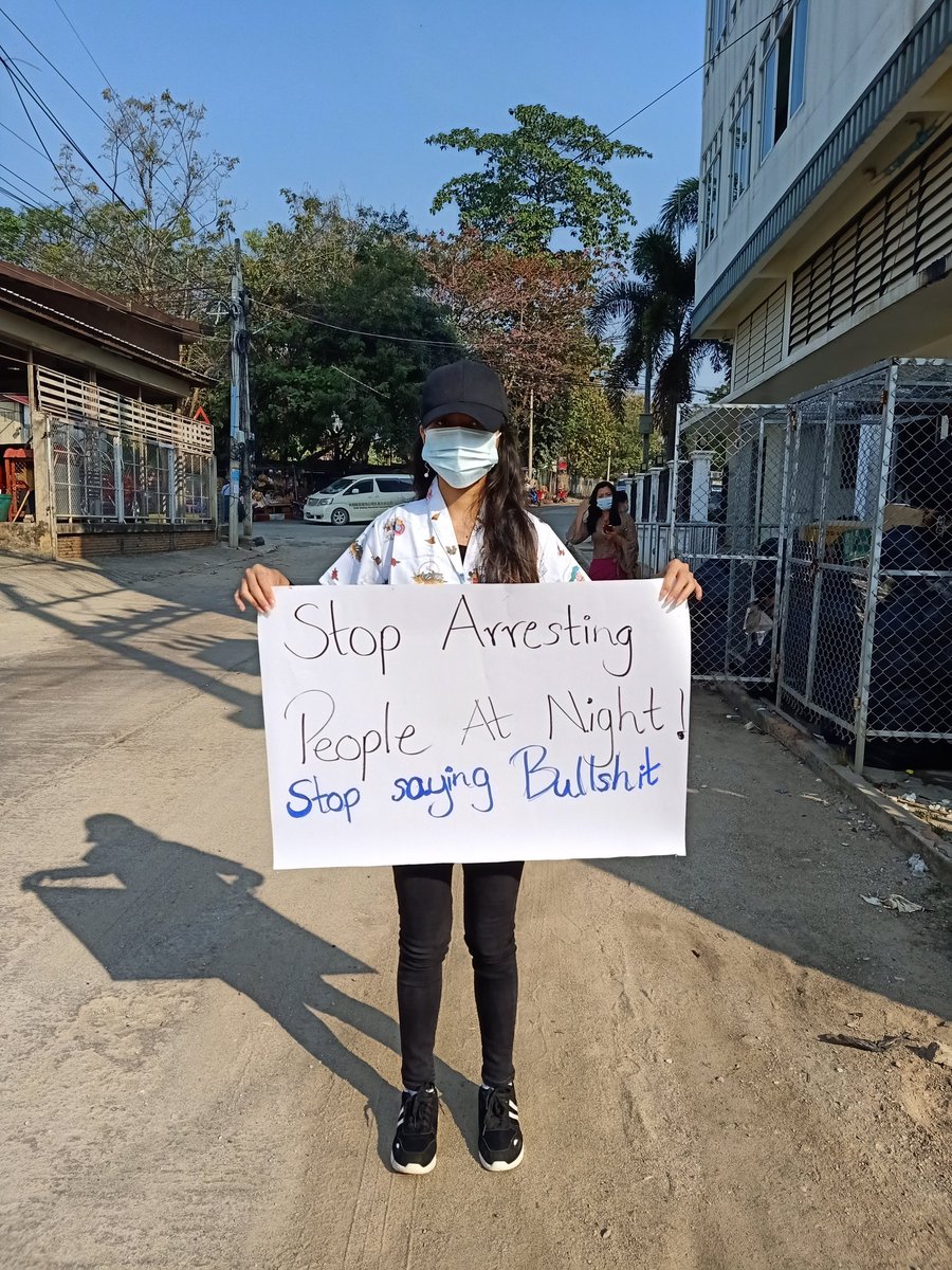 manno2120's tweet photo. STOP NIGHT ARRESTS

#Feb13Coup 
#WhatsHappeninglnMyanmar https://t.co/L0Qv1jPbmP
