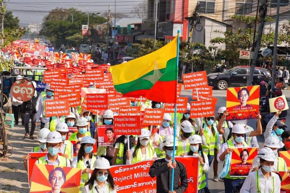 Dear China, if we burn you will burn sooner or later. Myanmar generationZ's power is not joke.
#StopChinaIntervention