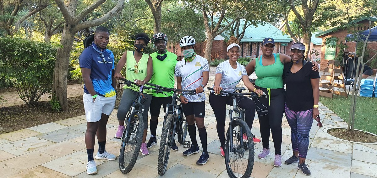 opbrian's tweet photo. Izinja zeGame. .Ama A -Lister..🤗🤗 @WilsonSokana @Nolo_yiso @Lindiwe66467206 Bra Thami and Sr Loveness..#cyclingwithtumisole #blackexcellence #Team6am #FetchYourBody2021 #legday #90DaysWithoutSugar2020 #Starting2021OnAStrongNote https://t.co/dc62hDs1wF