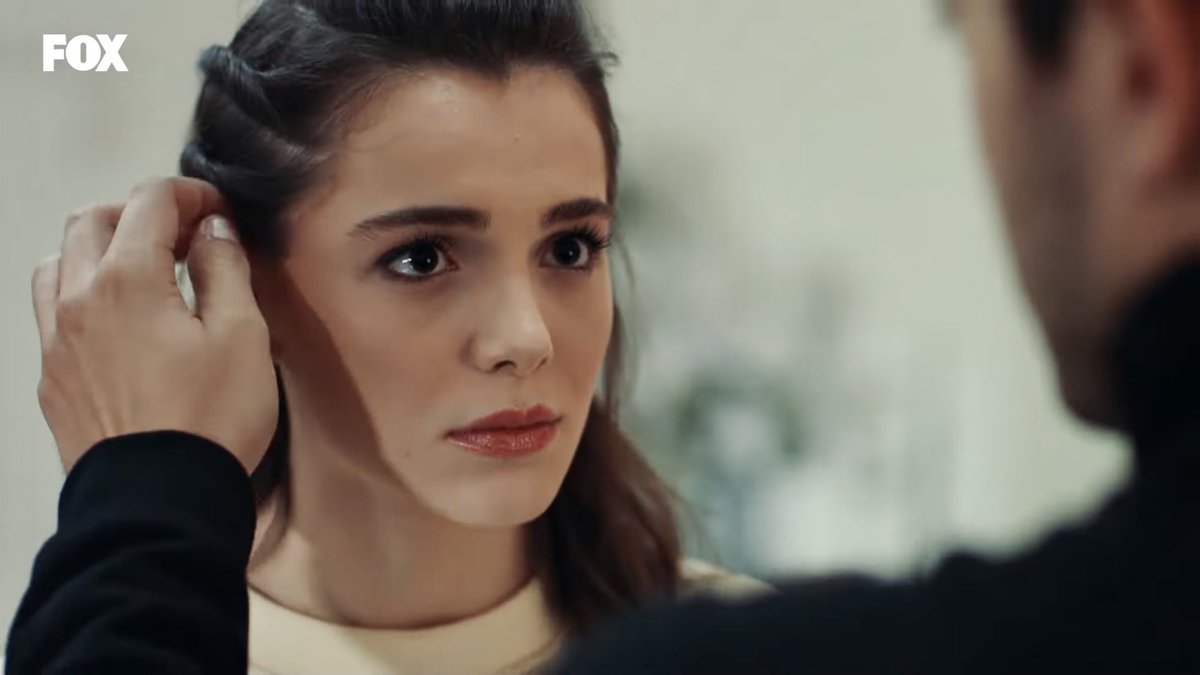 Her heart skipped a beat  #AkMurShe never felt this way. She never felt that excitement, nervousness & happiness when being around someone. And now with Akgün she is totally overwhelmed  #SonYaz