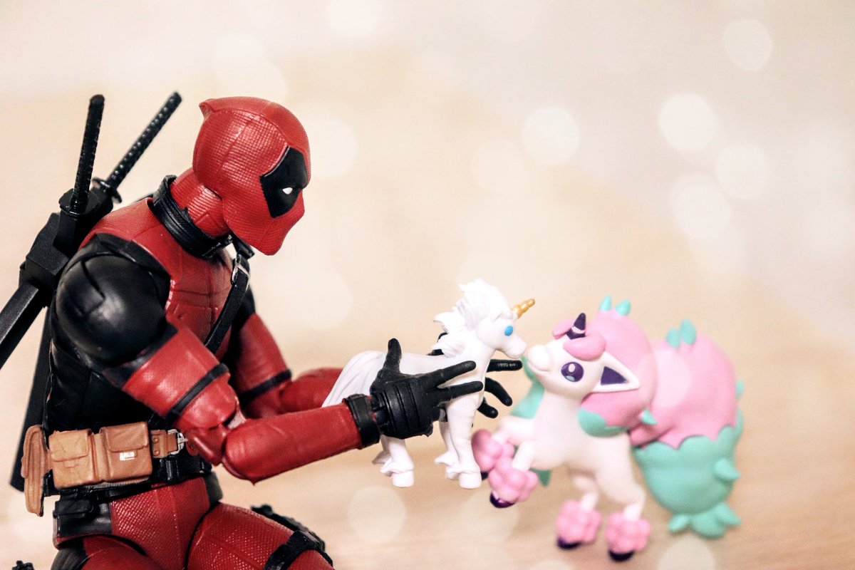 もちわれ だいすきなユニコーン オモ写 デッドプール ガラルポニータ