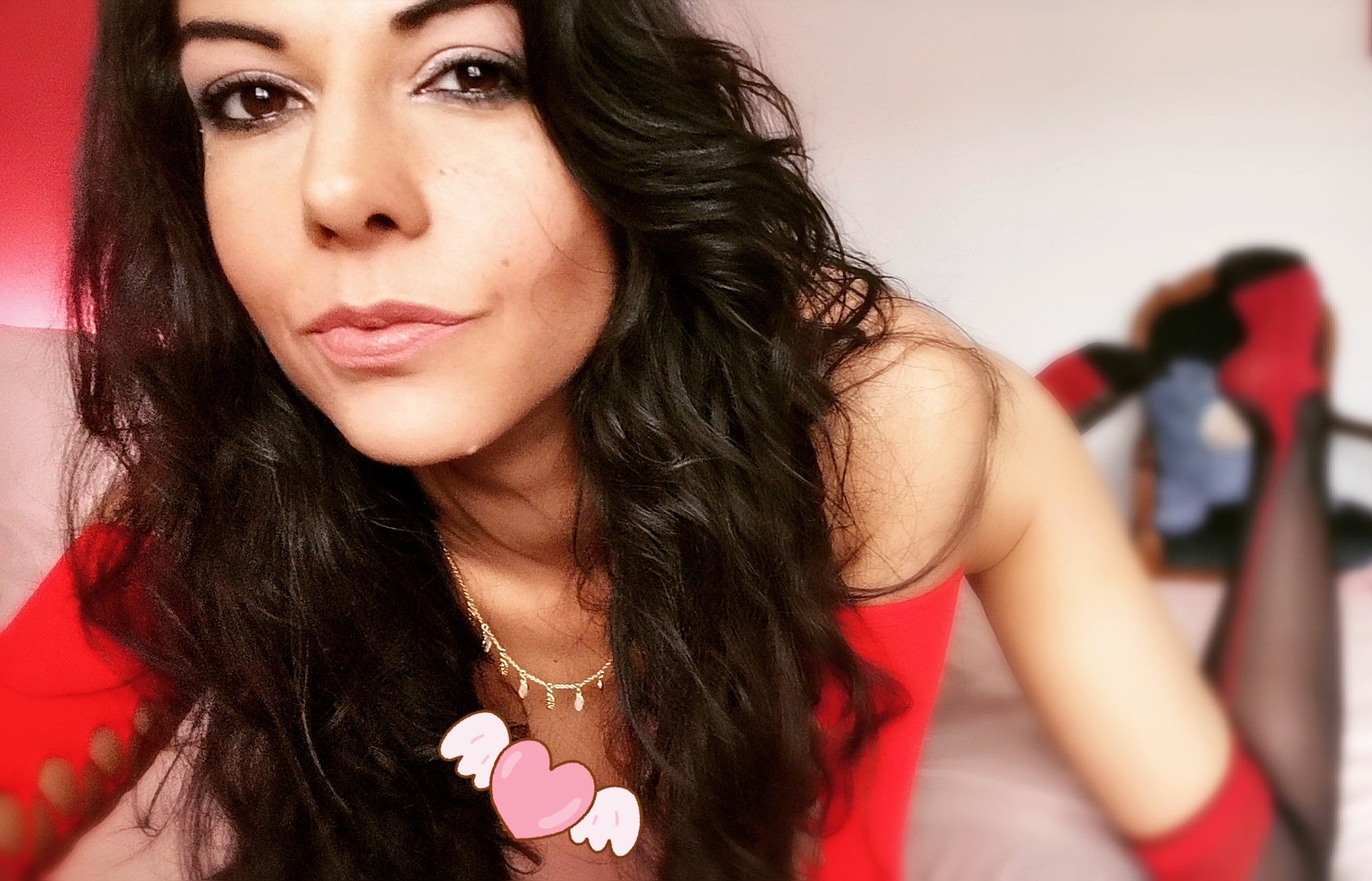 TW Pornstars - Lou Charmelle. Twitter. hey c'est le week-end de la Saint-Valentin 🙄 vous en