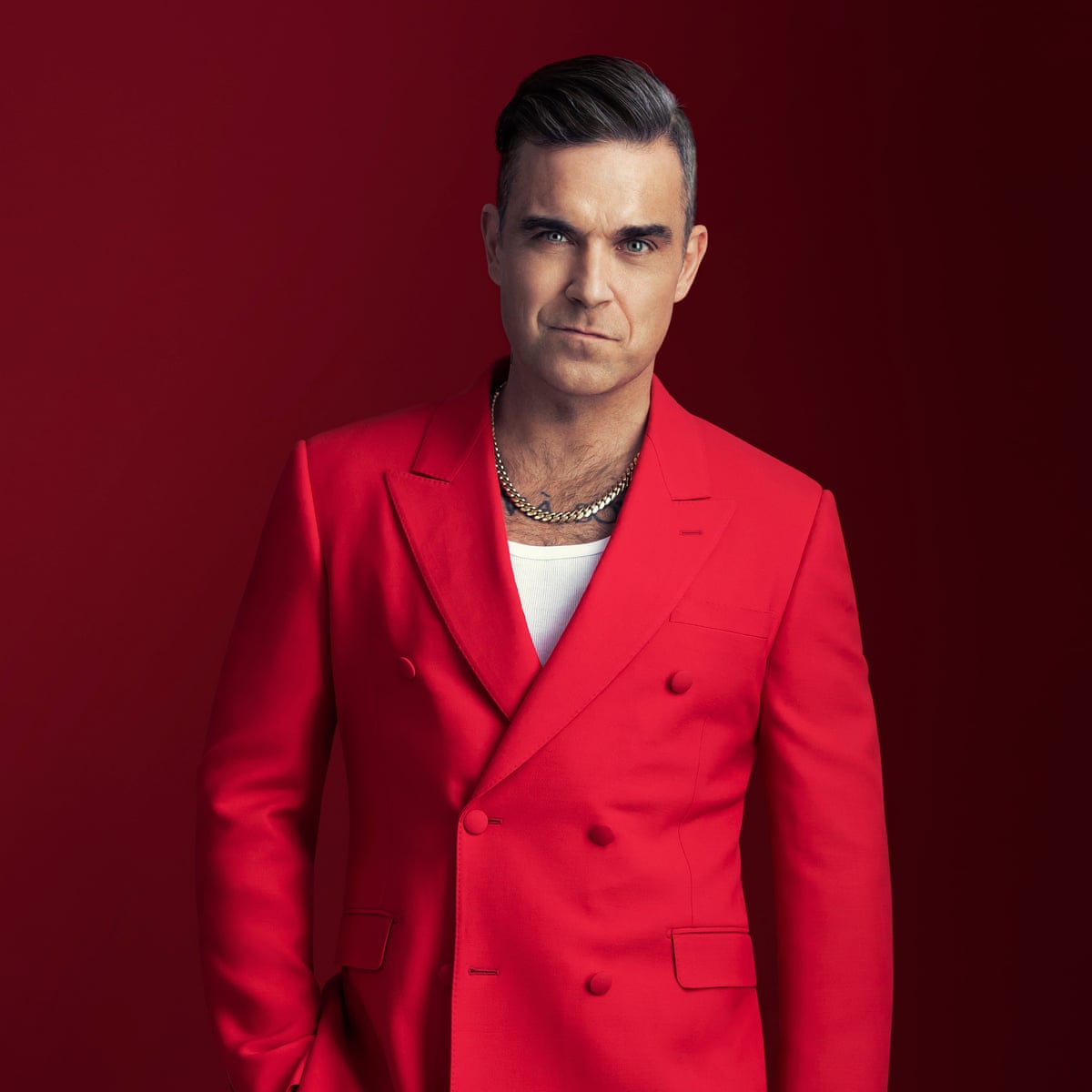 Happy 47th birthday to Robbie Williams    