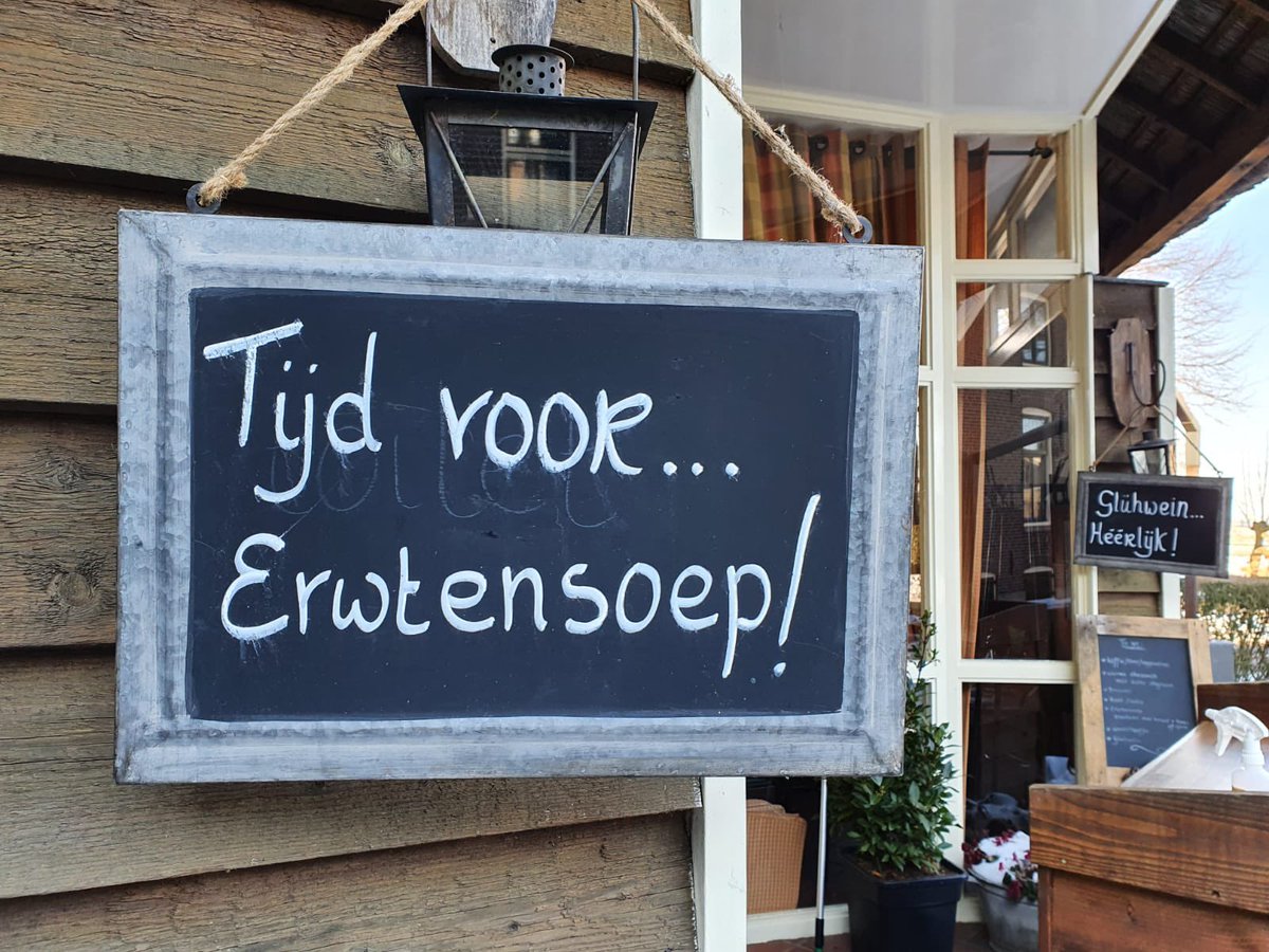 De_Hooiberg's tweet photo. Koffie en warm lekkers to go bij de Hooiberg!
Zaterdag van 10 tot 15 en zondag van 12 tot 15 uur! ☕🍵
Het kan nog even, genieten van dat mooie winterse weer! ❄️☀️😄

#KoffiehuisDeHooiberg https://t.co/ZJX6PwDzZt